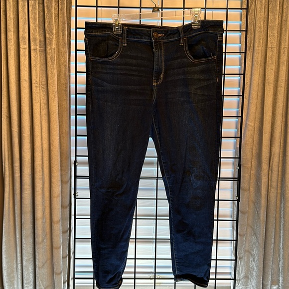 American Eagle Outfitters Denim - American Eagle size 18 short Jegging